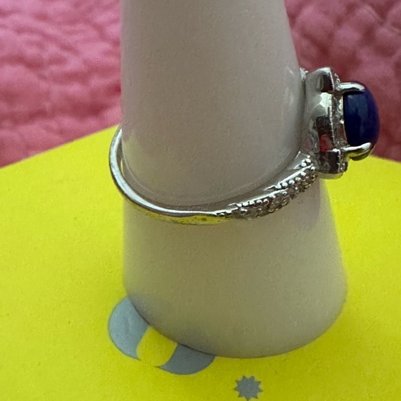 Sterling Silver .925 size 8 lapis stone - Picture 4 of 5